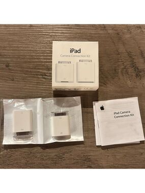 Apple iPad Camera Connection Kit Quantity of Two